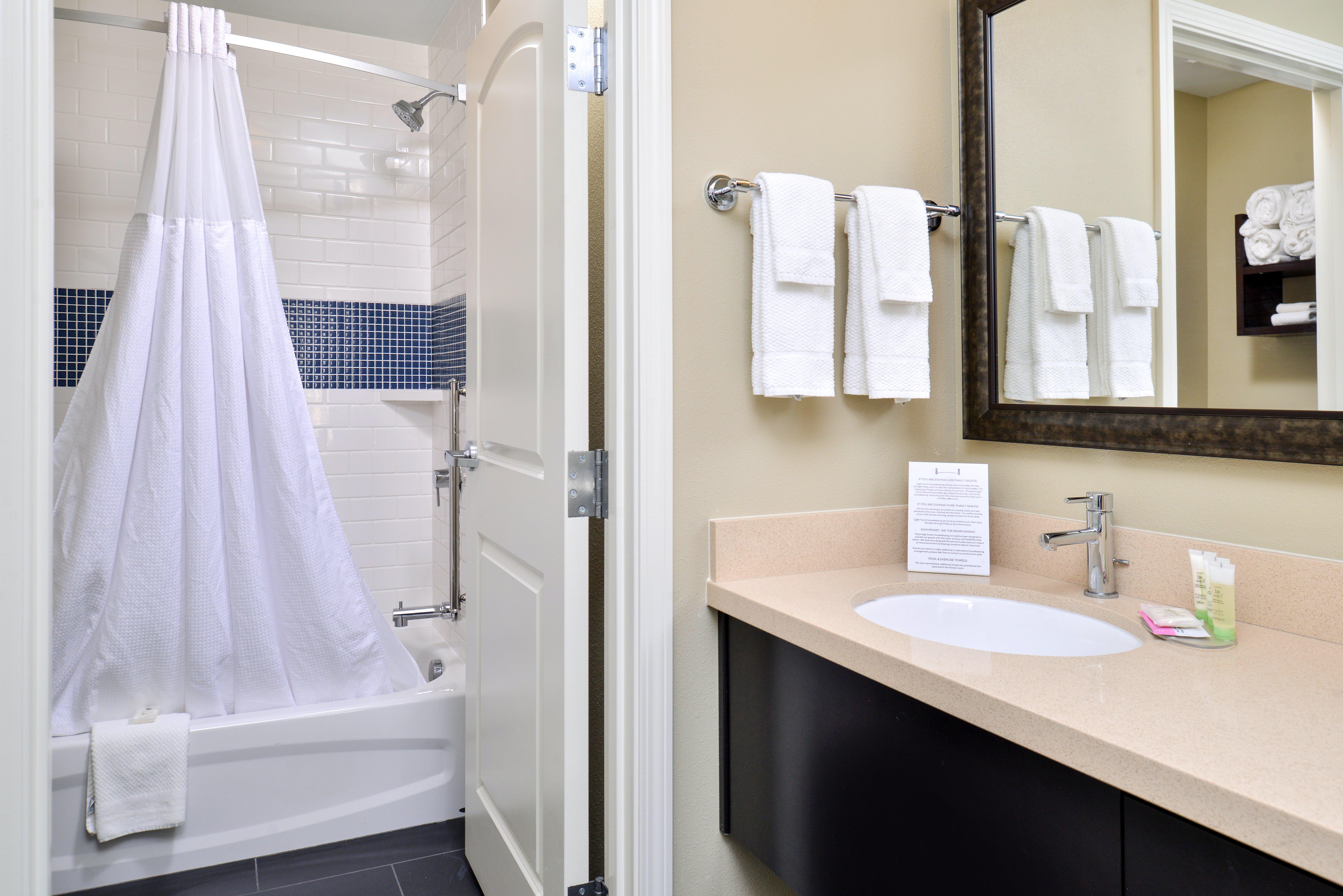 Staybridge Suites Rochester By Ihg מראה חיצוני תמונה
