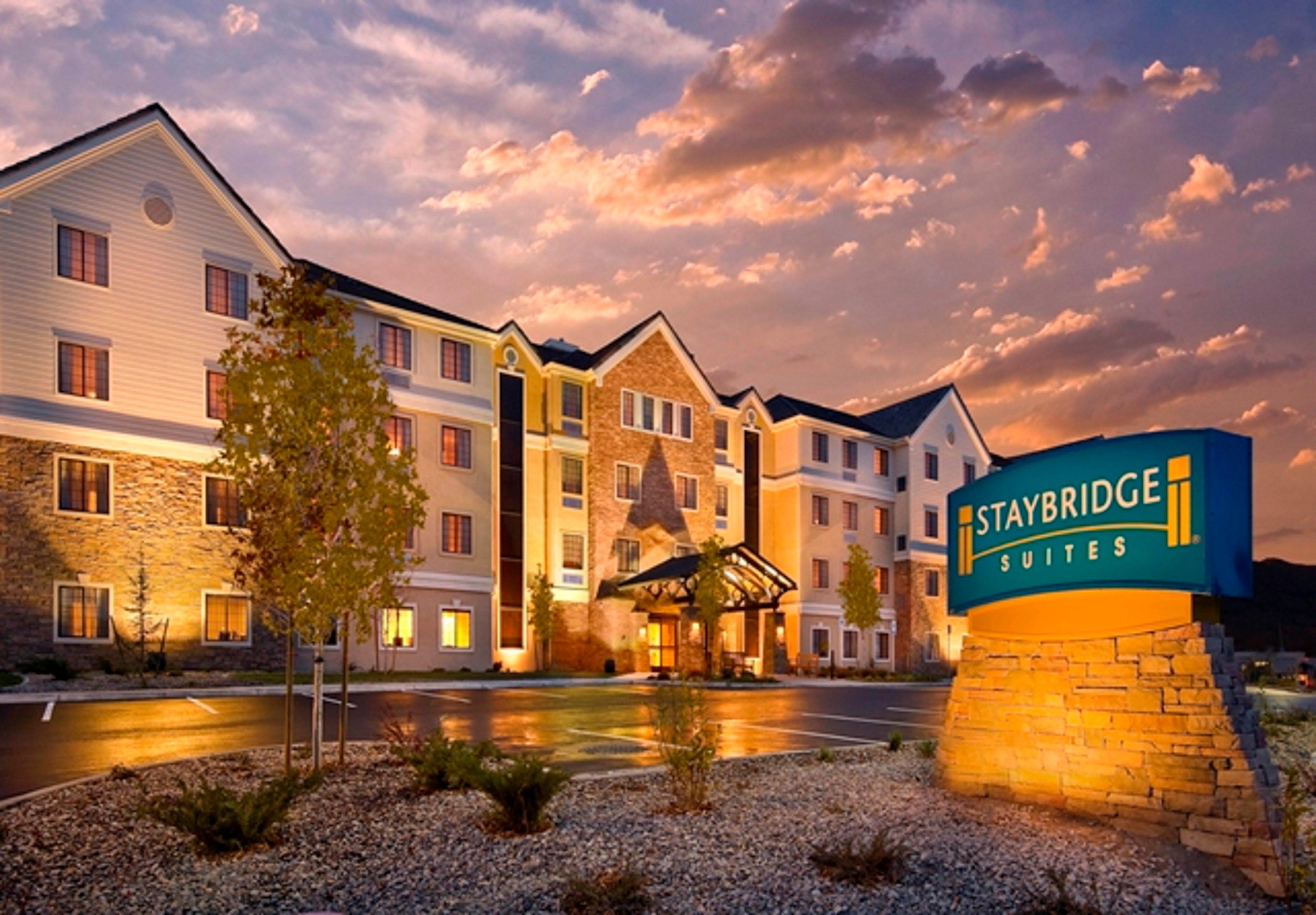 Staybridge Suites Rochester By Ihg מראה חיצוני תמונה